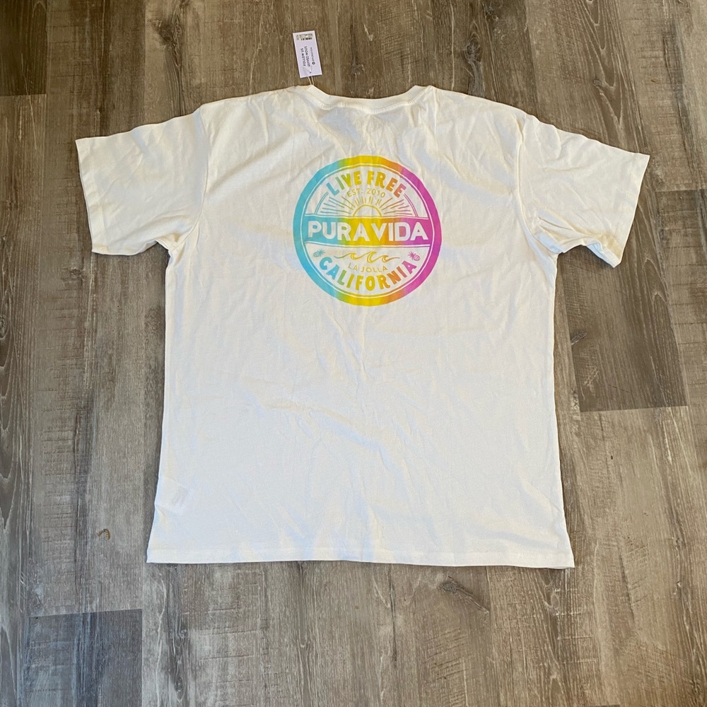 New Pura Vida White Graphic Tee